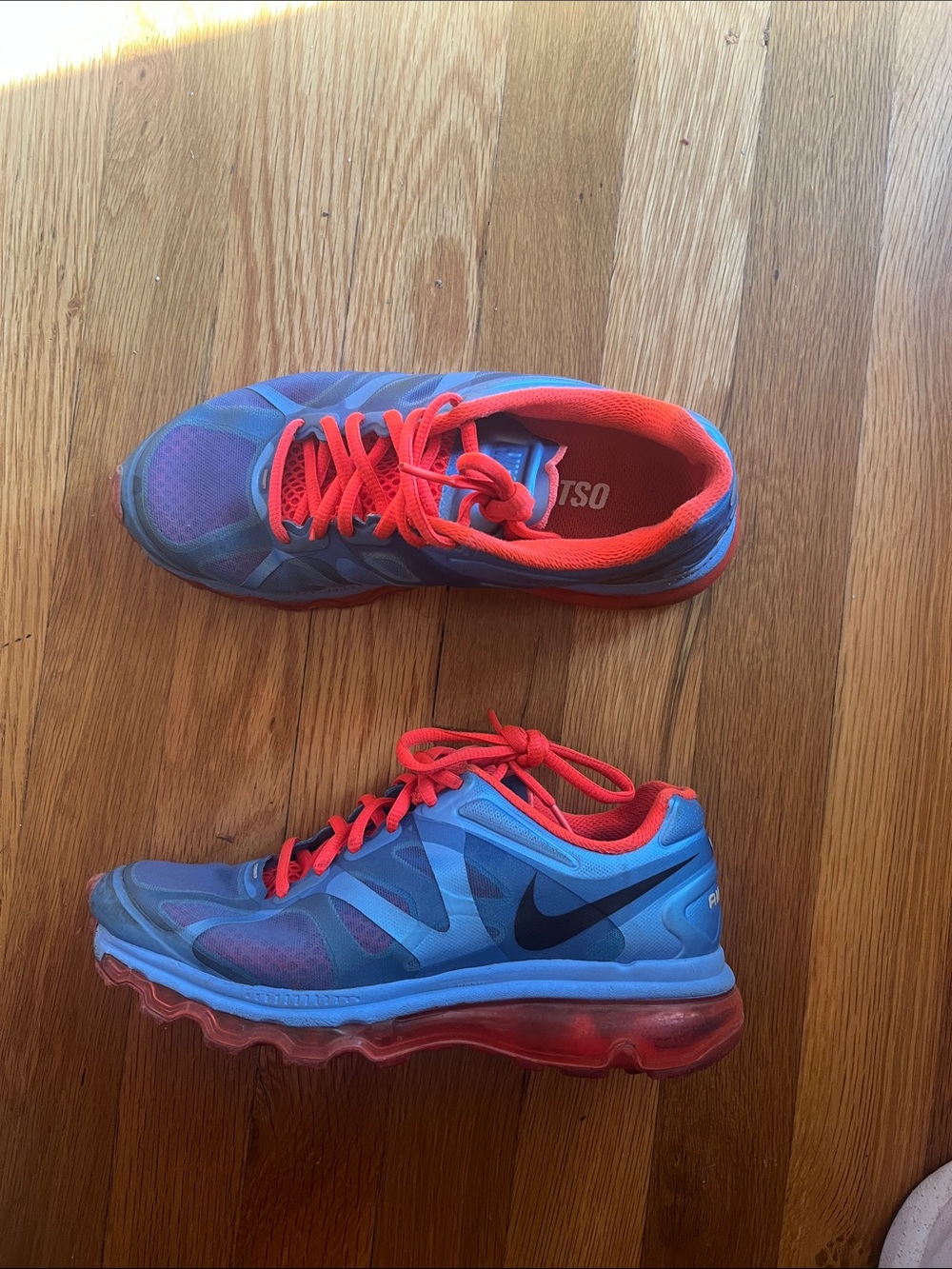 Nike Airmax Blue and Coral/Red Athletic Running Shoes 5.5